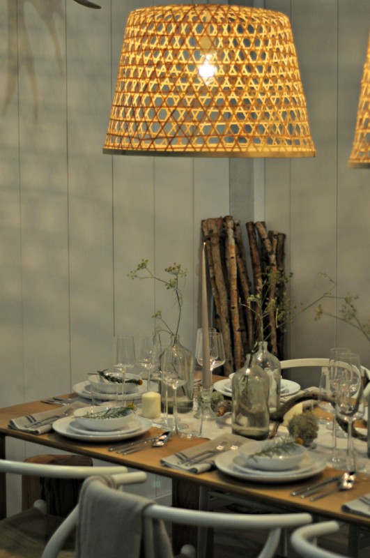 IDSWest - Rustic Table - Suburble