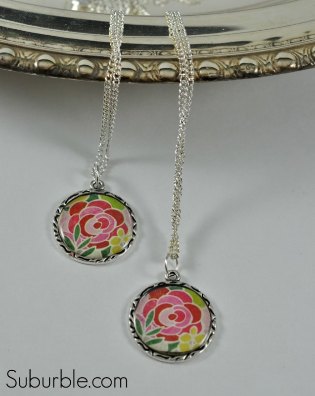 Easy DIY Pendant and Necklace