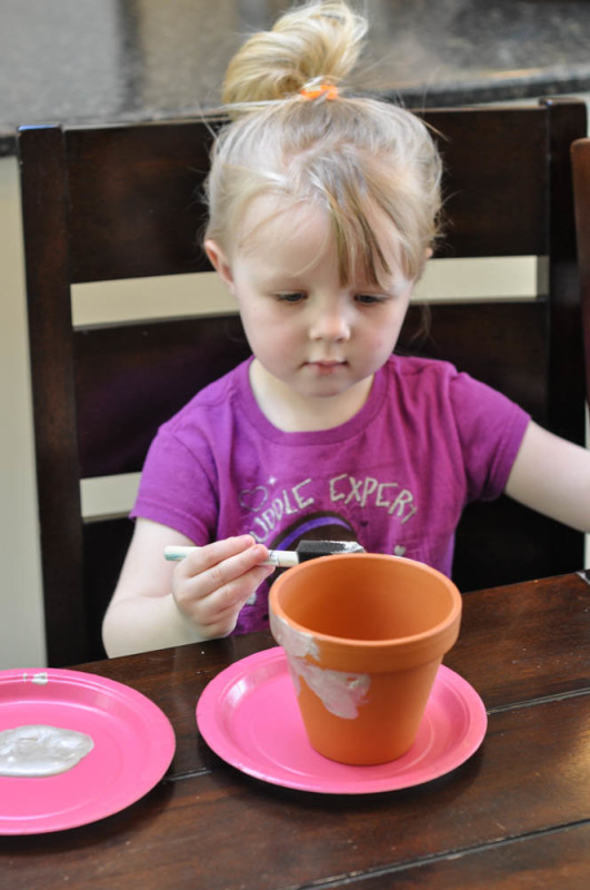 Painting Flower Pots - Dr. Seuss Craft  - Suburble.com (1 of 1)