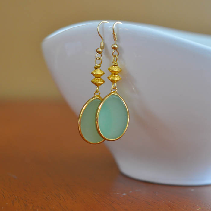 Gold and Green Drop Earring Tutorial - Suburble.com (1 of 1)