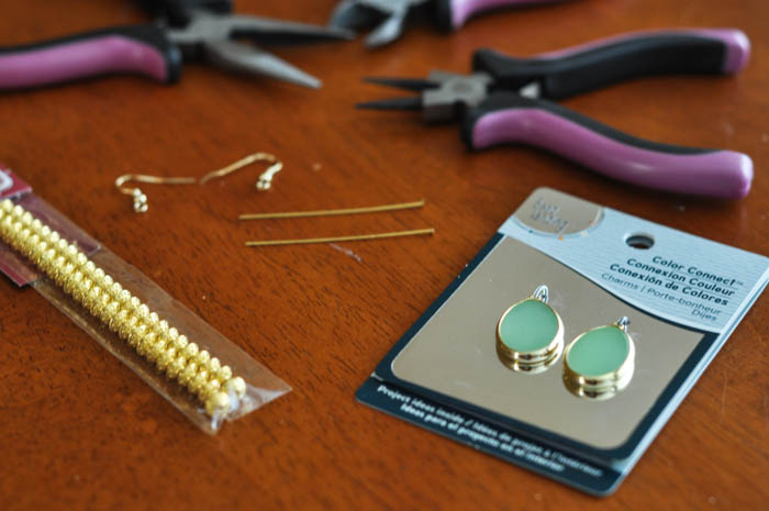 Green Teardrop Earrings - supplies -  Suburble.com (1 of 1)