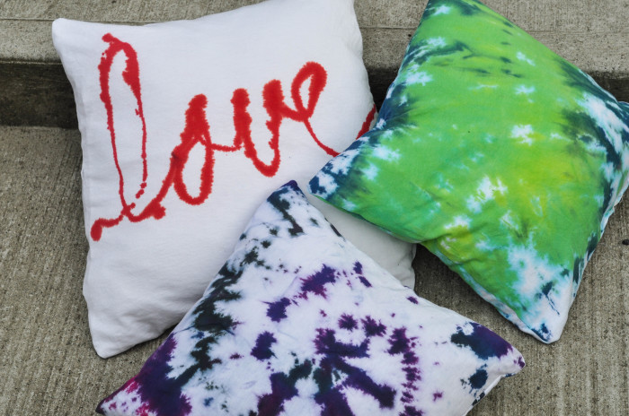 Tie-Dye T-shirt Pillow Tutorial  - Suburble.com (1 of 1)