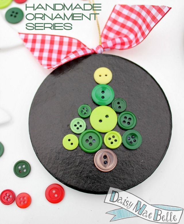 Button Christmas Tree