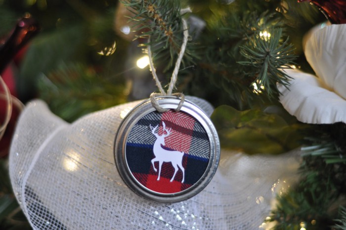 Mason Jar Lid Ornament-6