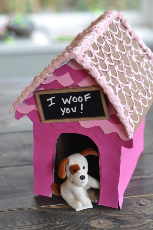 Dog House Valentine's Day Dog House-12