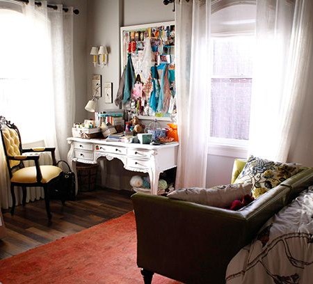 The Mindy Project - Office Space:Bedroom