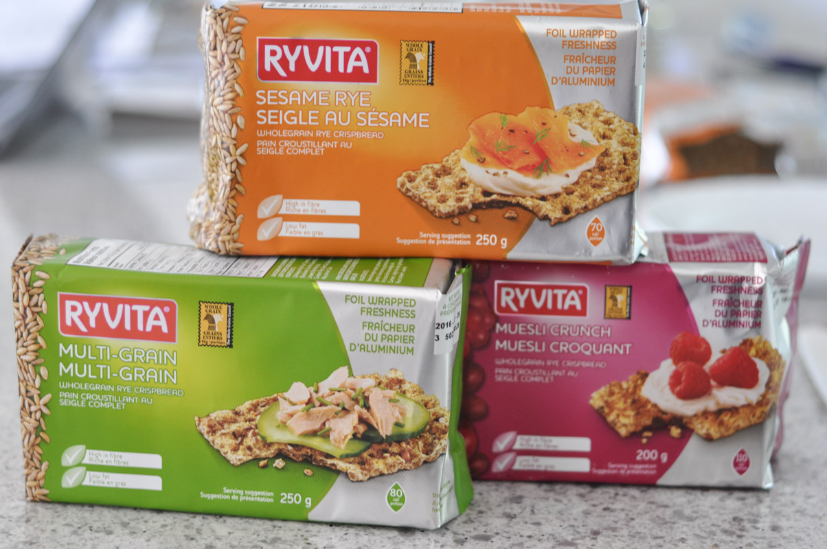 How to top Ryvita Crackers-2