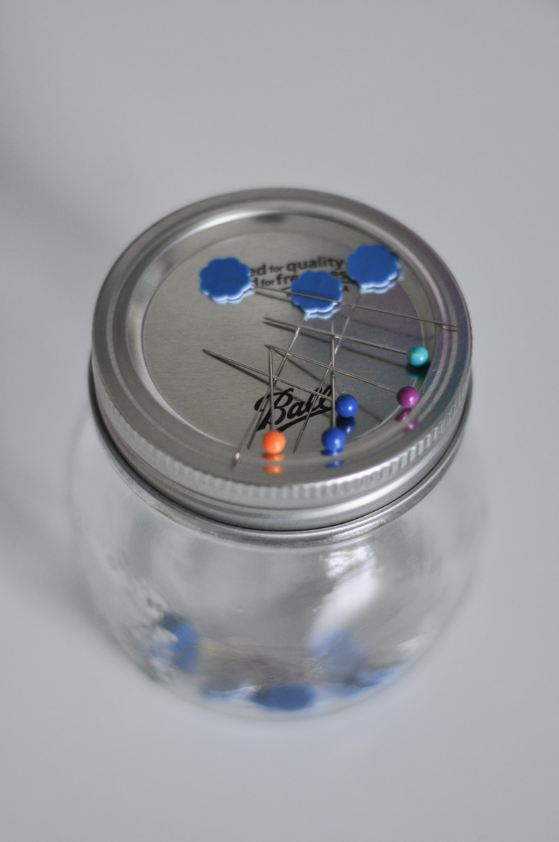 Mason Jar Magnetic Pin Holder