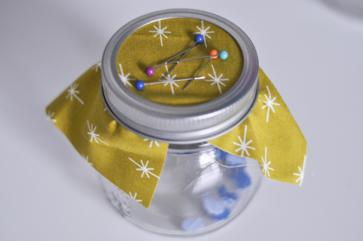 Mason Jar Magnetic Pin Holder-9