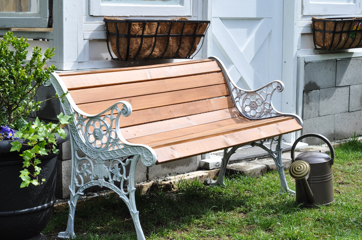 Refinishing A Park Bench-3