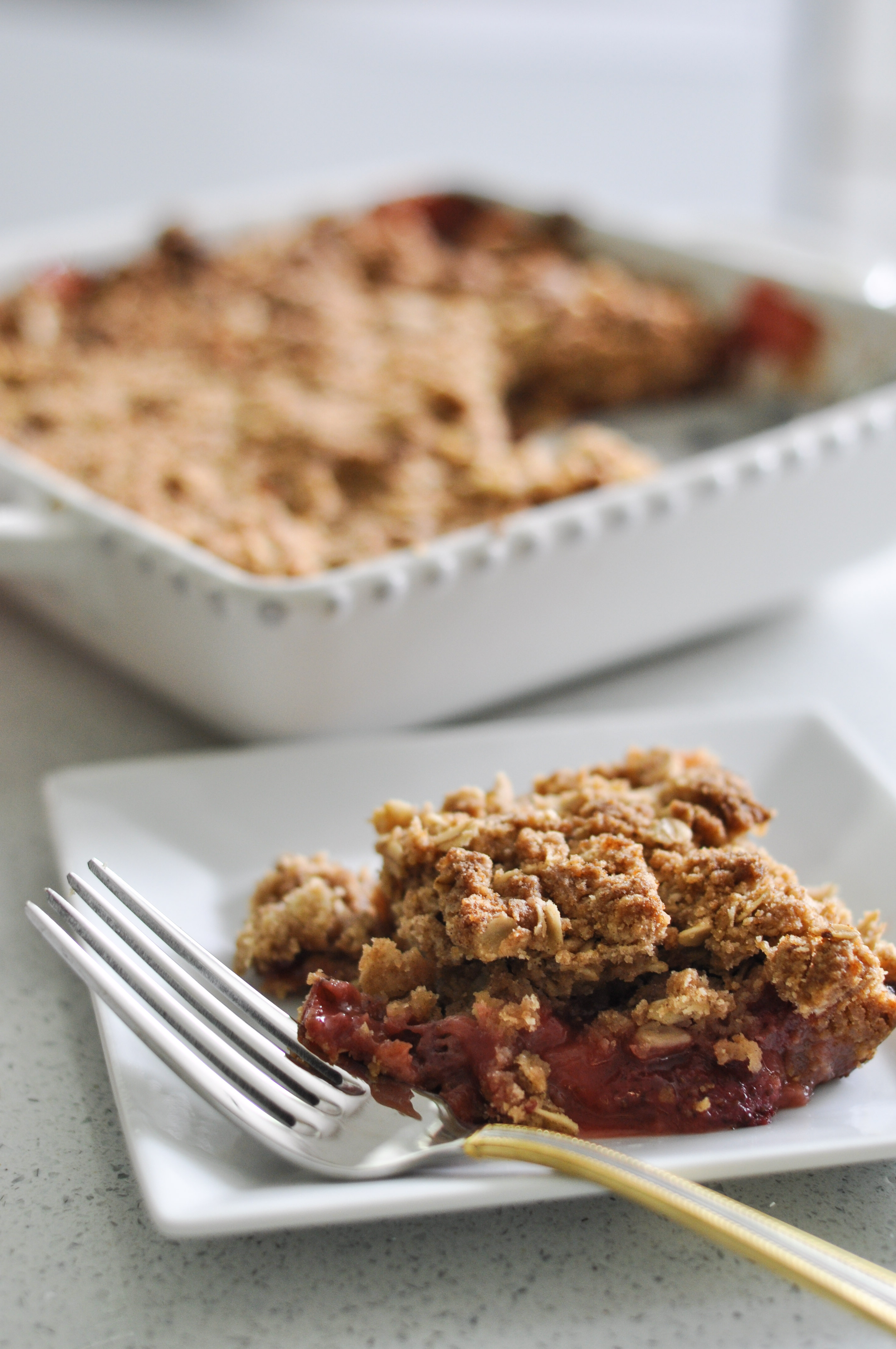 Rhubarb Strawberry Crumble Recipe-3