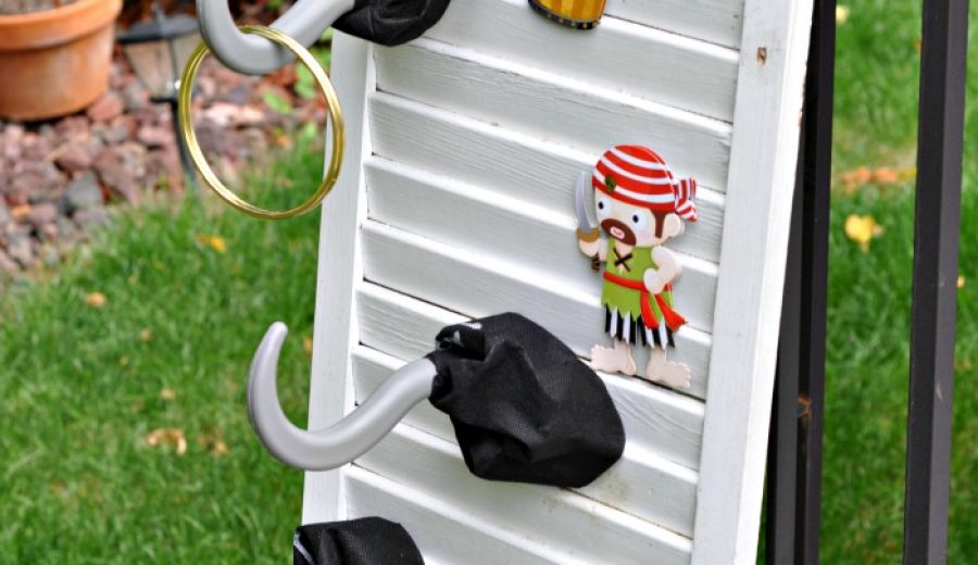 Pirate Party Games: Captain Hook’s Ring Toss!