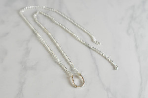 Horseshoe Necklace Tutorial - It's the Year of the Horse - Suburble