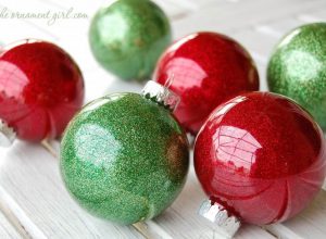 30 Kid-Friendly Handmade Christmas Ornaments