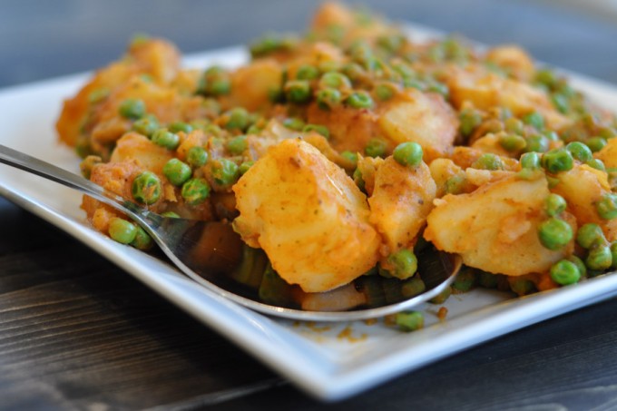 Curried Potatoes and Peas - Suburble