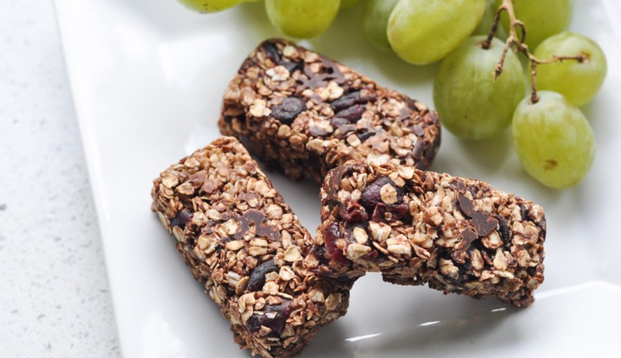No-Bake Chocolate Chip Cranberry Granola Bars in the Perfect Petites Pan