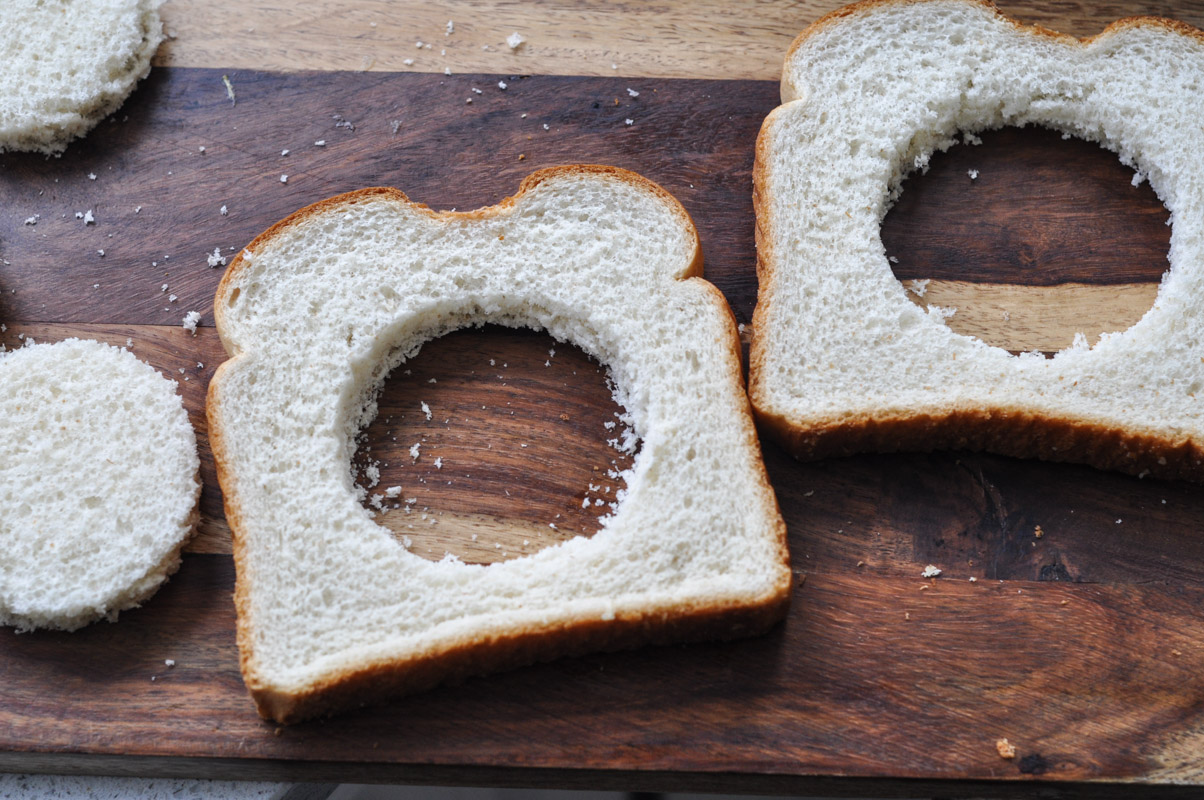 Toad in the Hole - Eggs in Toast Recipe-4