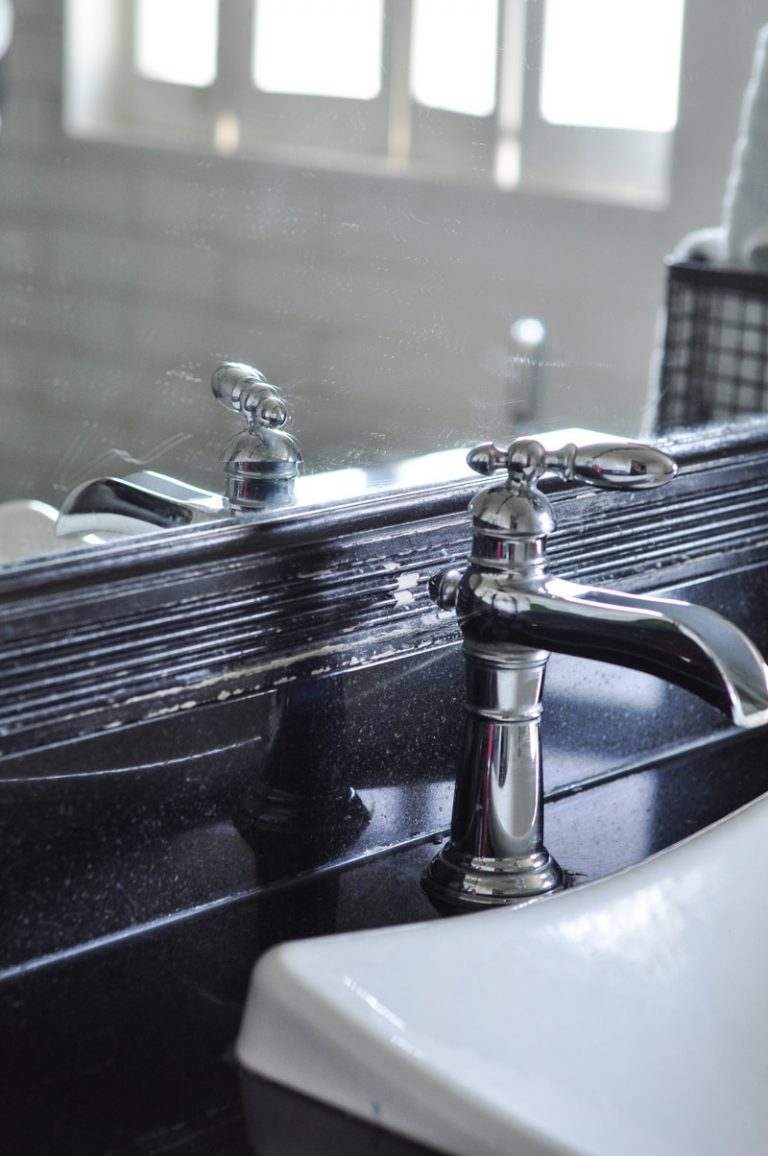 It's All In The Prep Easily Painting Trim Around A Mirror Suburble